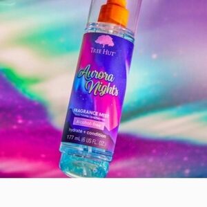 Tree Hut Aurora Nights Mist